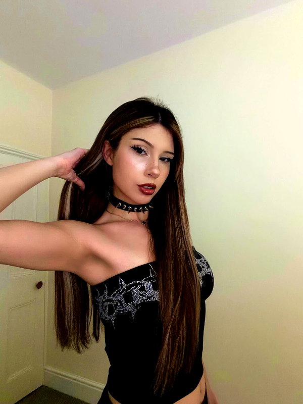 cherrycatxox instagram image archive image