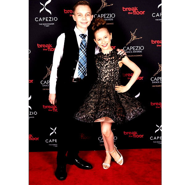 ellianawalmsley instagram image archive image