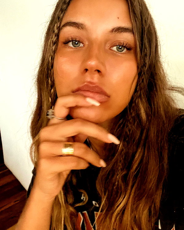 pia__kim instagram image archive image