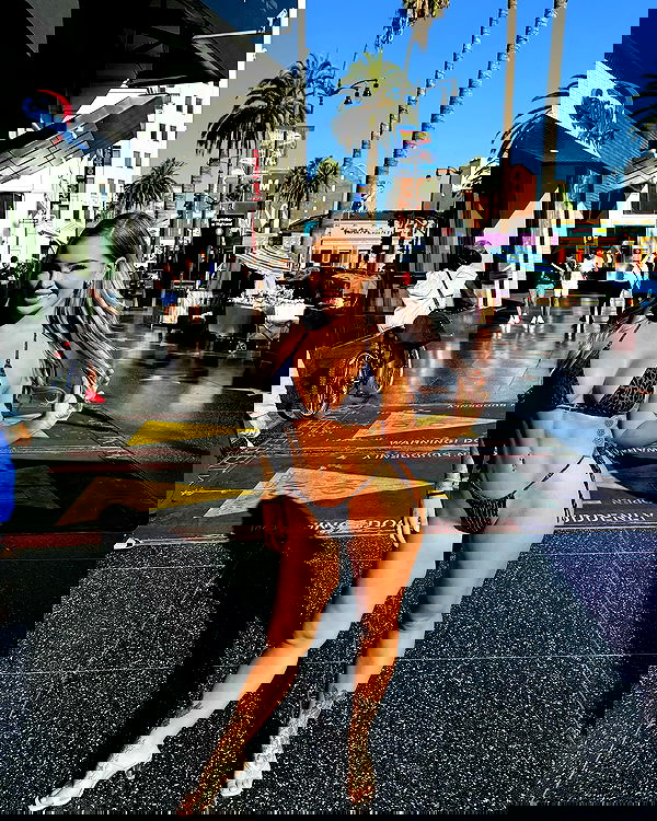 itshayleydavies itshayleydavies archive image