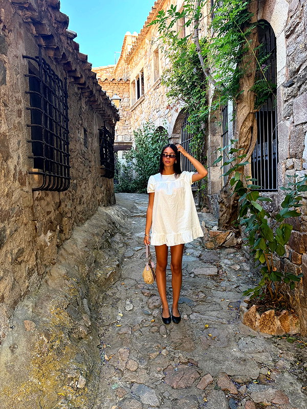agamohanaa instagram image archive image