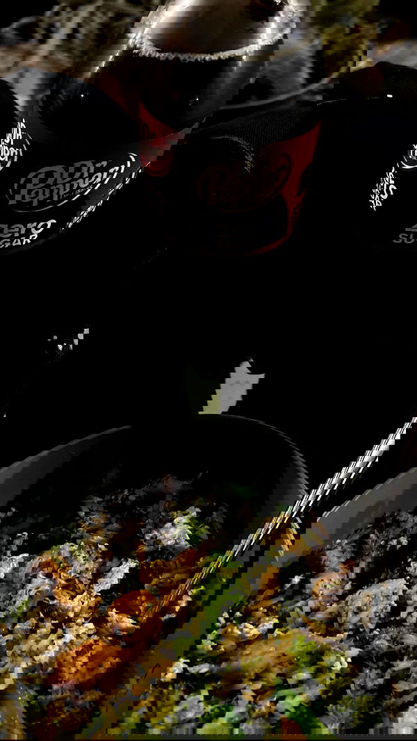 lesliem4rtinez lesliem4rtinez archive image