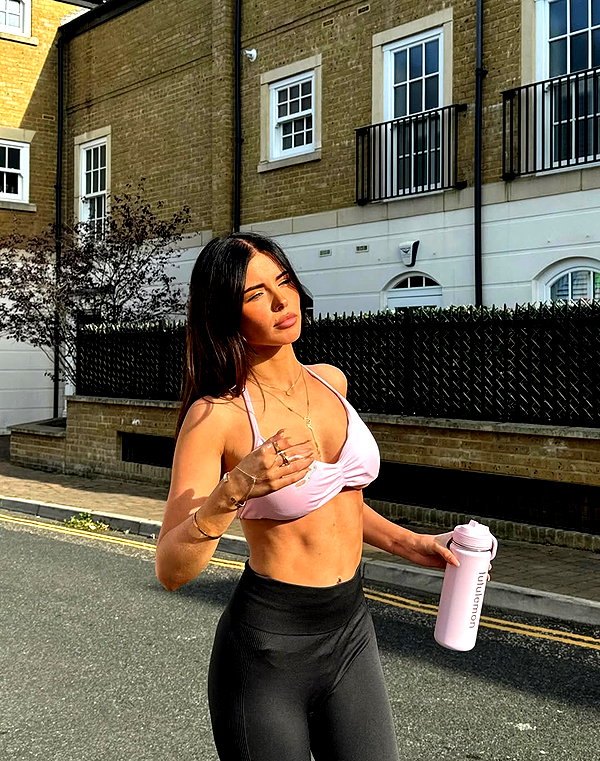 clarissabeaa instagram image archive image