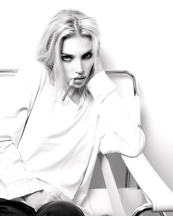 alien.hanna instagram image archive image