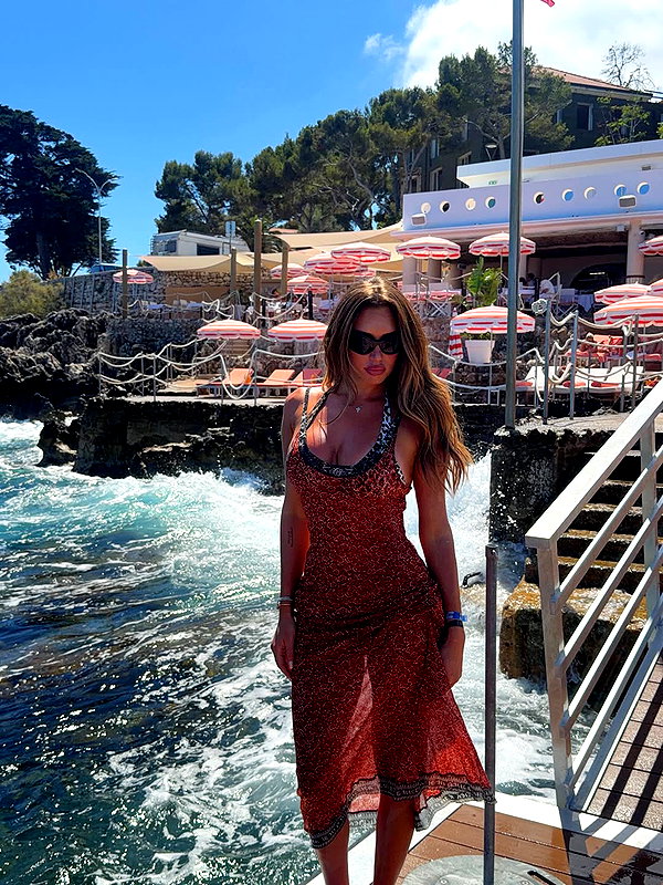 staskaranikolaou instagram image archive image