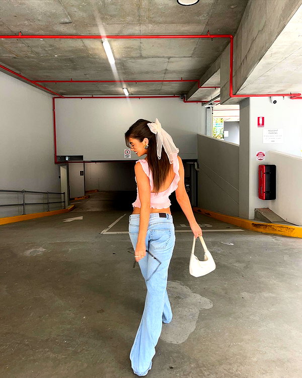 oliviaphillipps instagram image archive image