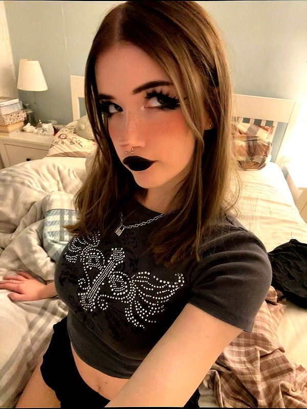 m1chelleluna instagram image archive image