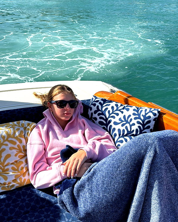 bellarenaldi instagram image archive image