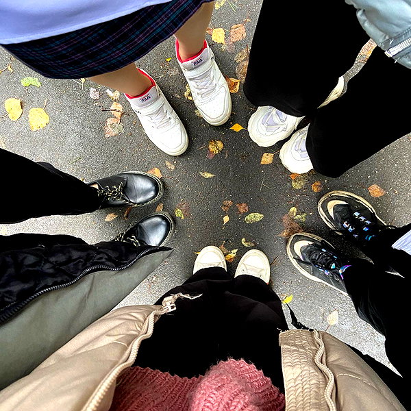 56.08.34 instagram image archive image