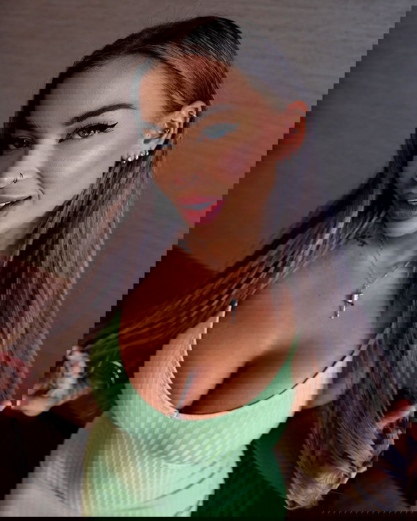 itshayleydavies itshayleydavies archive image