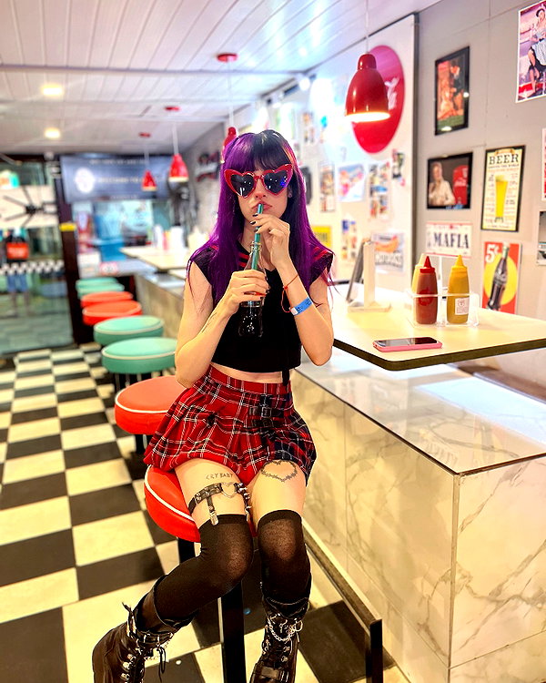 jadelaverne instagram image archive image