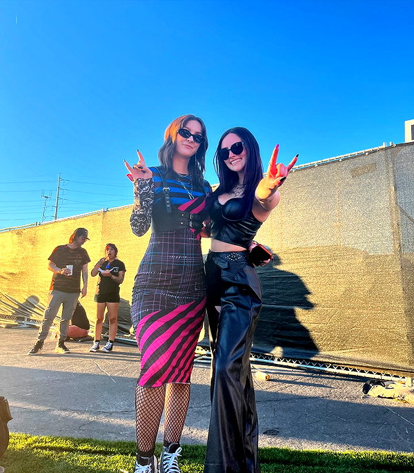 megann_eliizabeth instagram image archive image