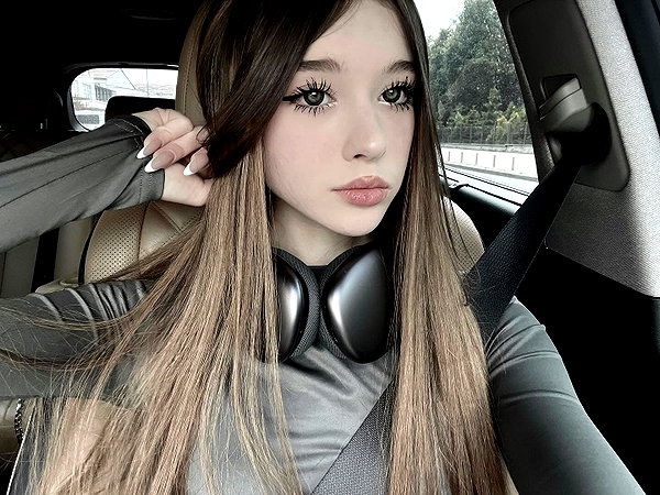 hhyuuko instagram image archive image