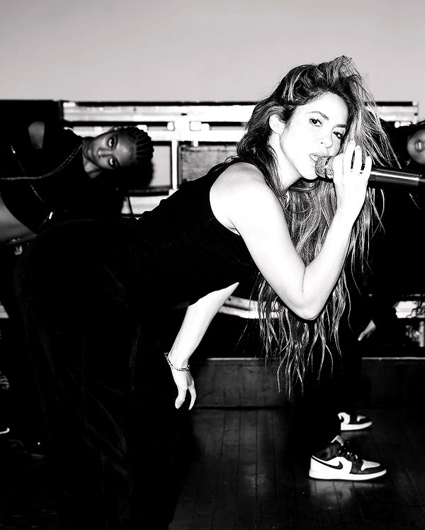 shakira instagram image archive image