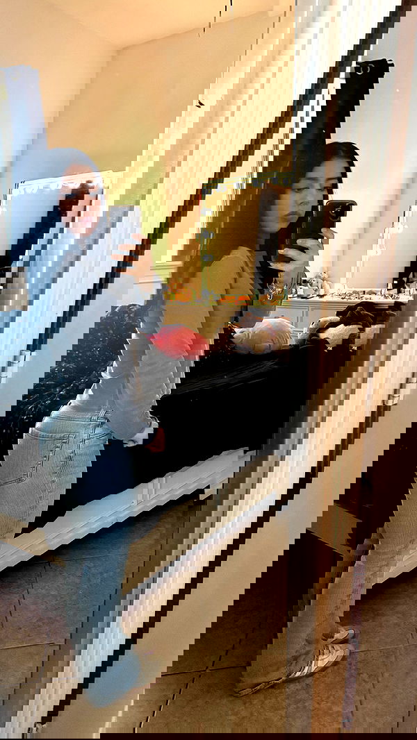 lesliem4rtinez lesliem4rtinez archive image