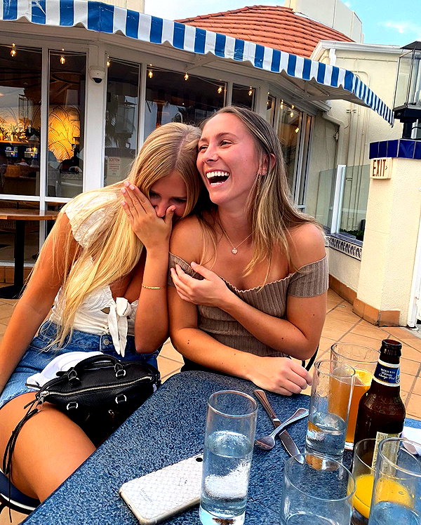 allie_dunn instagram image archive image
