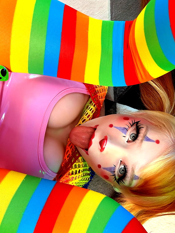lola.luvgood instagram image archive image