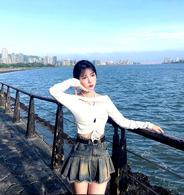 52._.0921 instagram image archive image