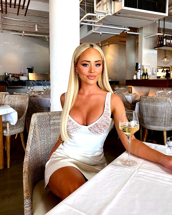 allieauton instagram image archive image