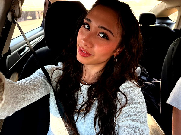 cait.knight instagram image archive image