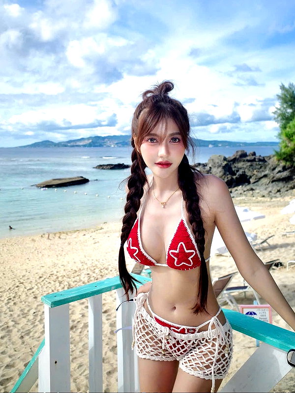 lyhythuedoxinh instagram image archive image