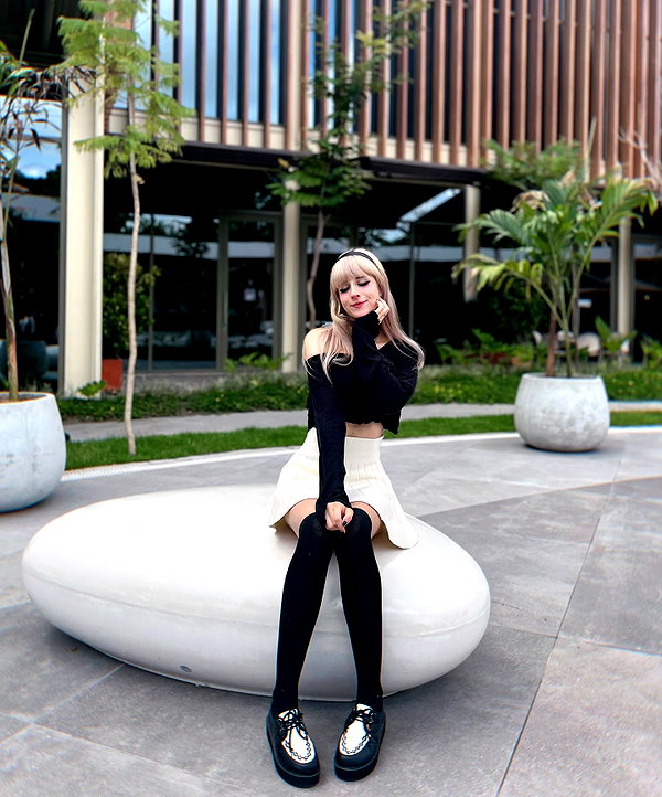 jadelaverne instagram image archive image