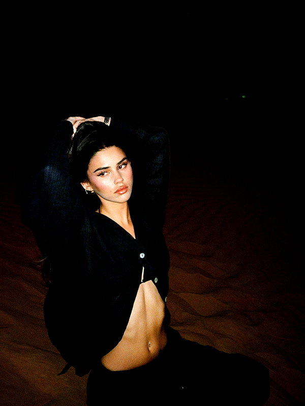 leahhalton instagram image archive image