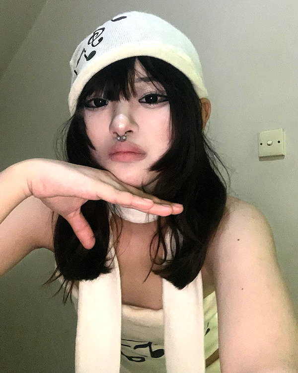0bitsumirai instagram image archive image