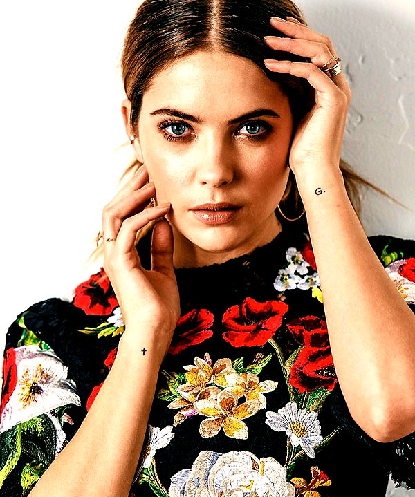 ashleybenson instagram image archive image