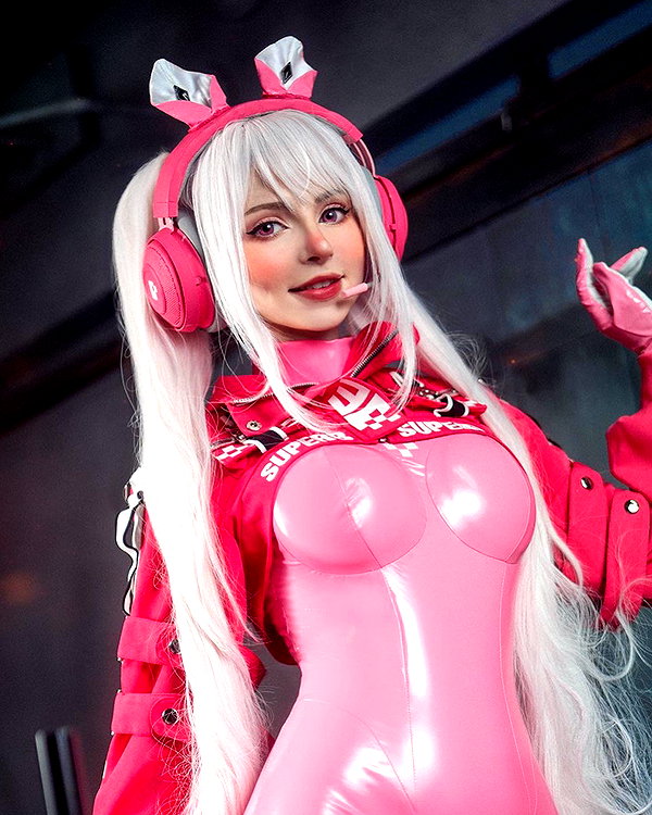 peachmilky_ instagram image archive image