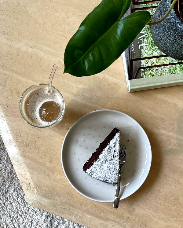 lilih instagram image archive image