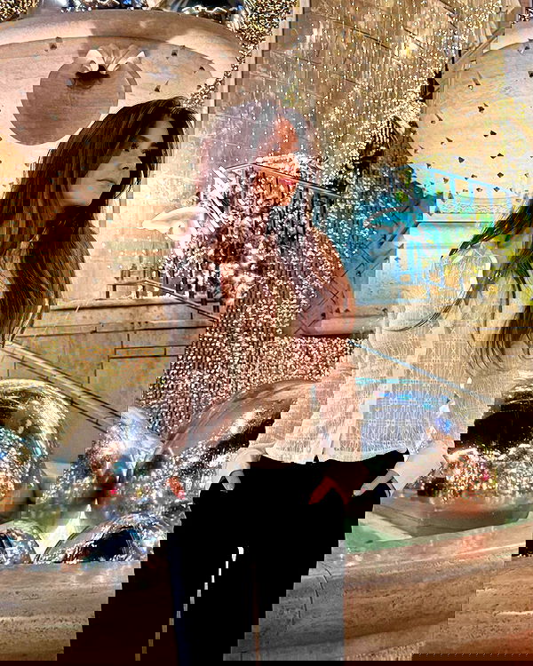 giuliahere giuliahere archive image