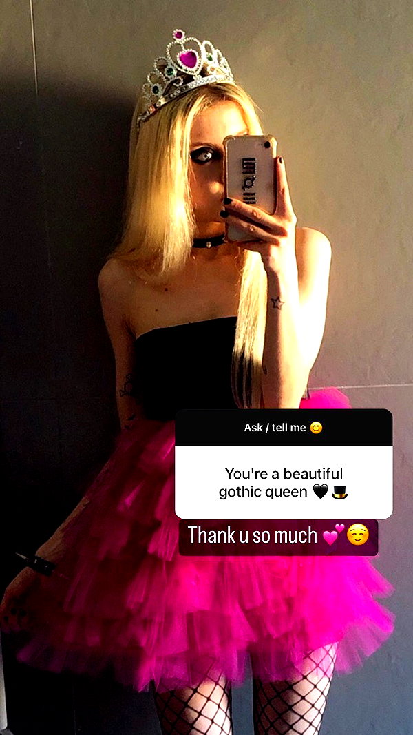 roxiechelon2 instagram image archive image