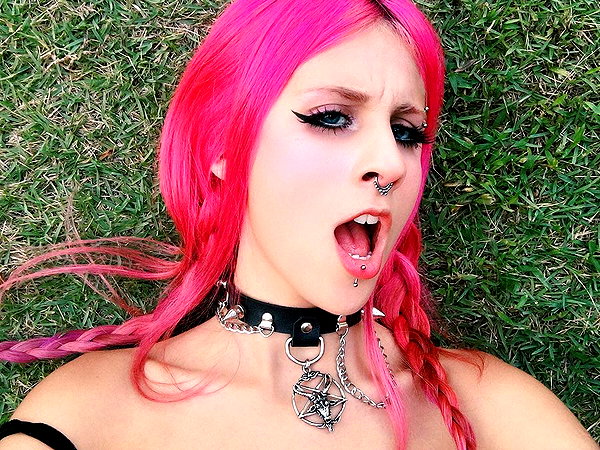 jadelaverne instagram image archive image