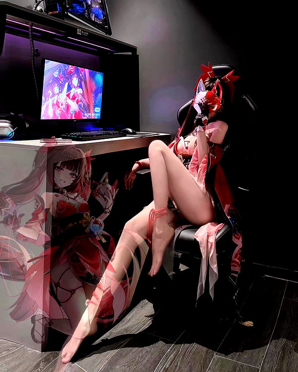 gallery_cosplayer instagram image archive image