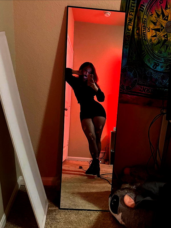 gonkgonk666 instagram image archive image