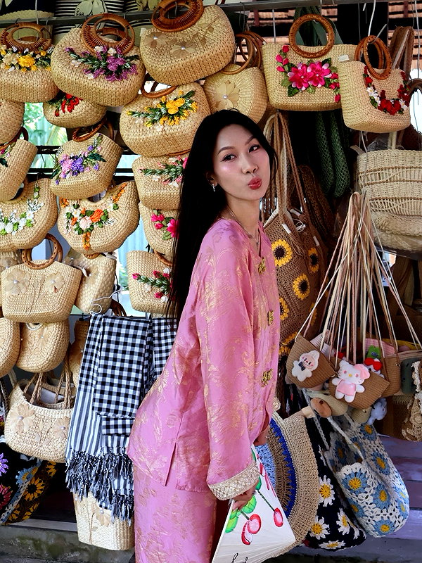 ngochanssi_ instagram image archive image