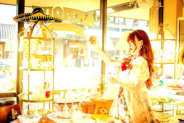 muze instagram image archive image