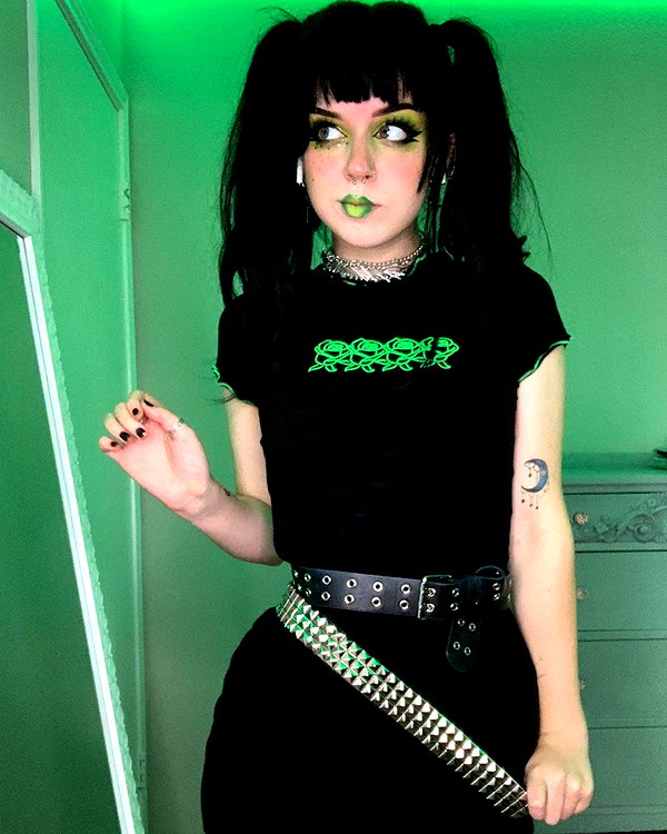 yeahimcaroline instagram image archive image