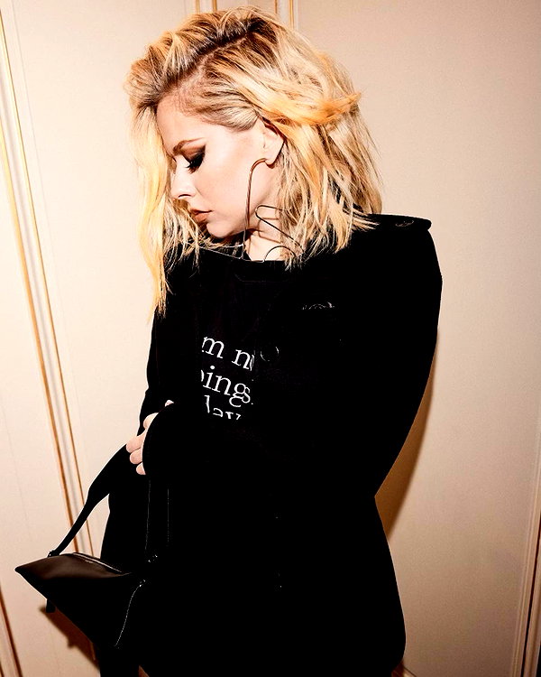 avrillavigne instagram image archive image