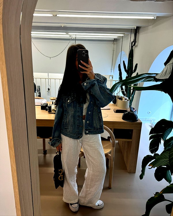 zoeliss instagram image archive image