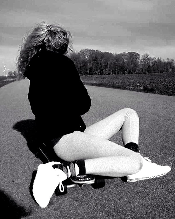lilih instagram image archive image