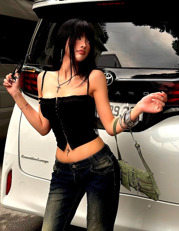 lyhythuedoxinh instagram image archive image