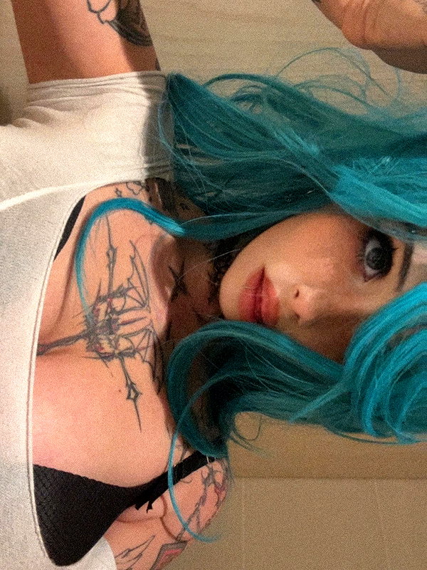 zommmbri instagram image archive image
