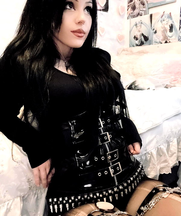 xoreniiiiii instagram image archive image
