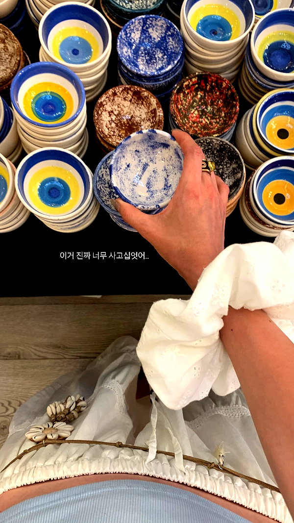 daxbin instagram image archive image