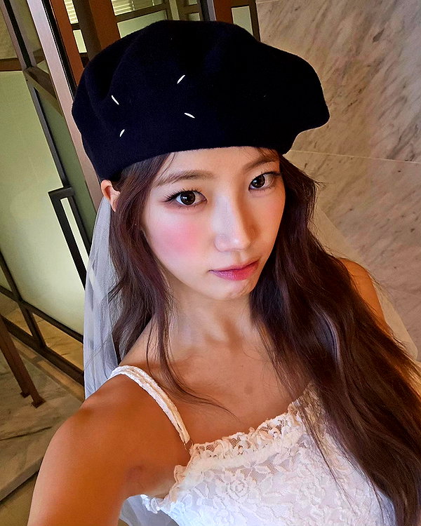 zuhazana instagram image archive image