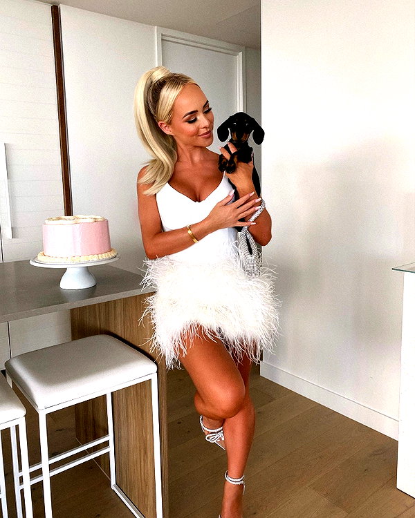 allieauton instagram image archive image
