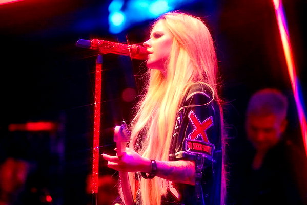avrillavigne instagram image archive image