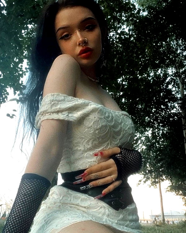 _dead__cherry_ instagram image archive image